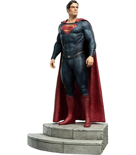 スーパーマンDC Variant Static Art mini-statue by Square Enix Amazon.com: Square Enix Superman DC Variant Static Art Mini